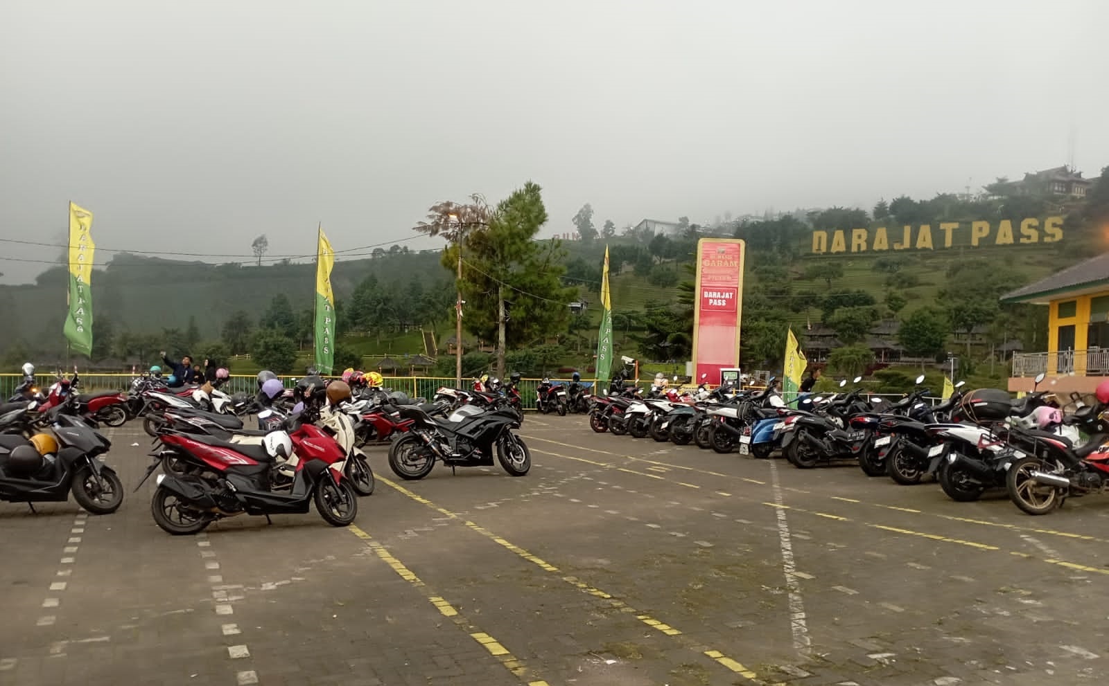 Musim Liburan, Arus Kendaraan ke Kawasan Wisata Garut Meningkat