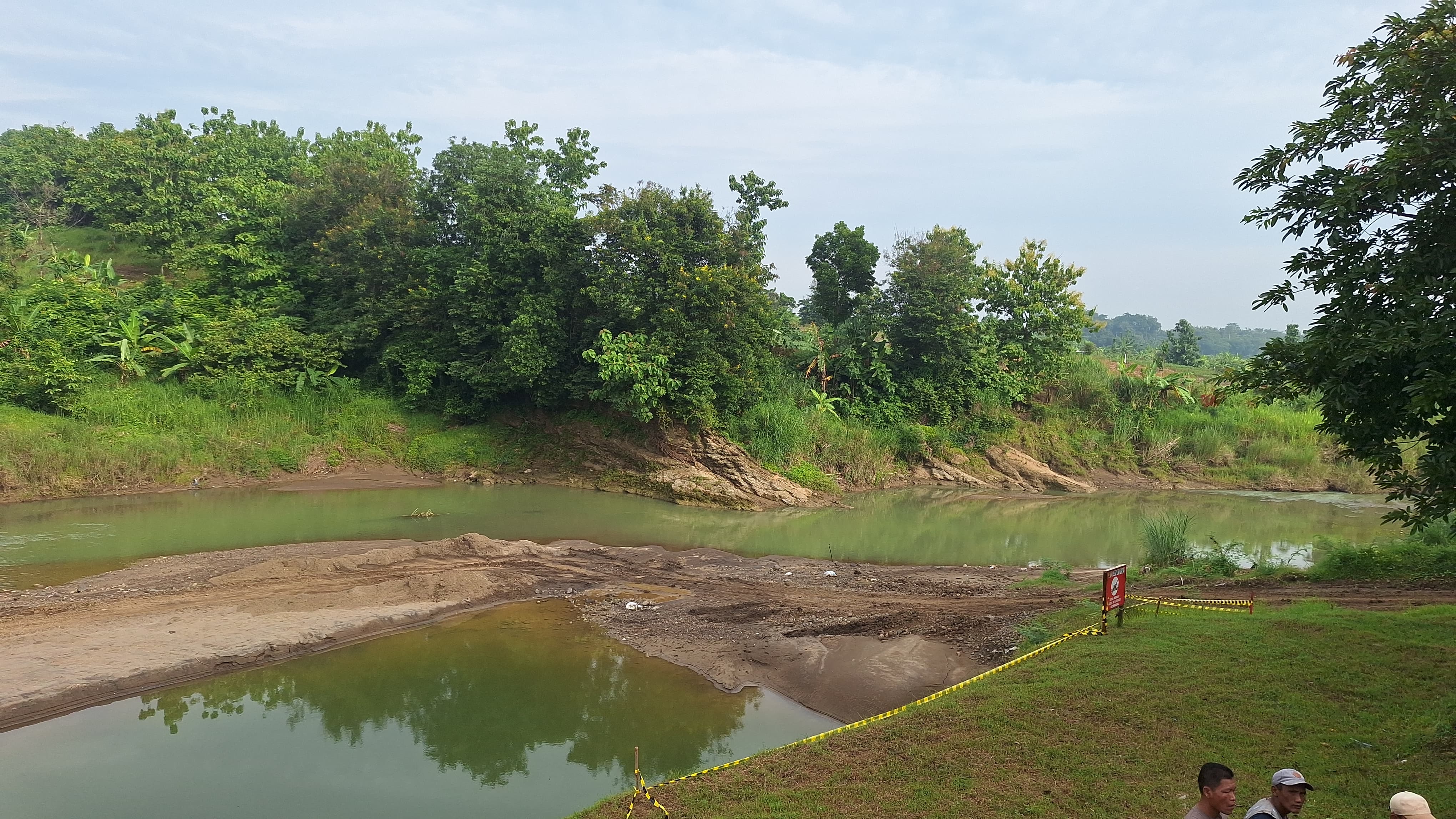 Nilai Kontrak 64 Miliar, Akhirnya Bendung Cariang Ujungjaya Kembali Dibangun Permanen