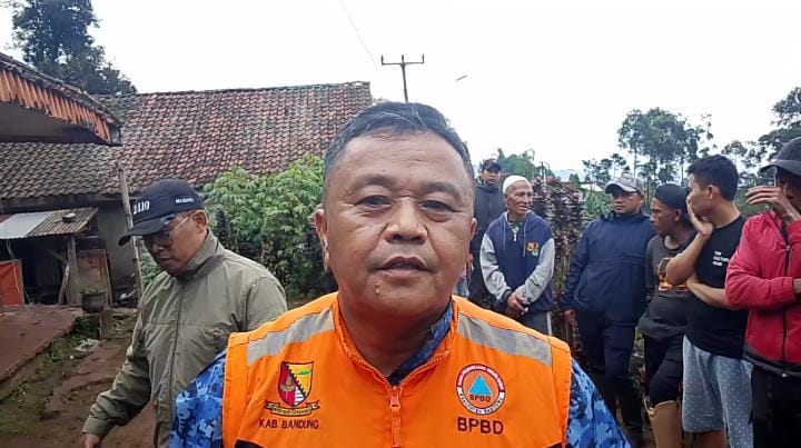 BPBD Sebut Hujan Deras Picu Longsor di Tribaktimulya Pangalengan, Dua Korban Meninggal Dunia