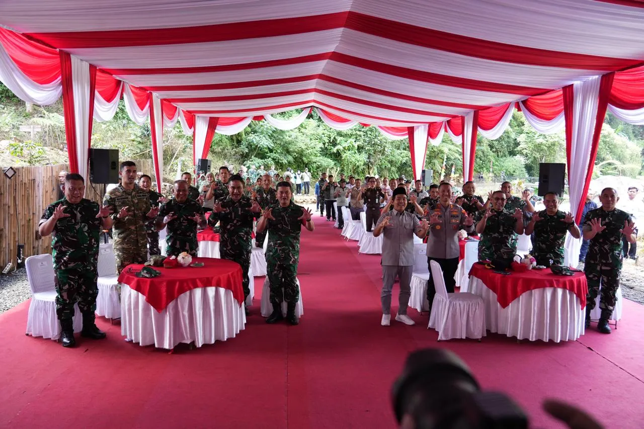 Wabup Ali Syakieb Tutup TMMD ke-127, Perkuat Sinergi TNI dan Pemda Bangun Desa