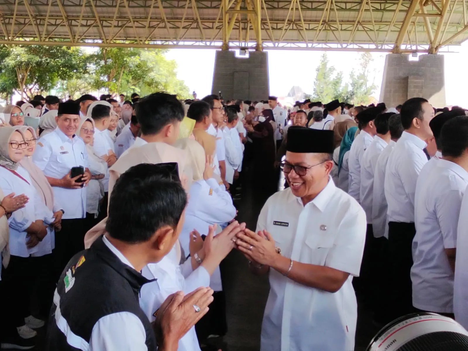 Halal Bihalal Pemkab Bandung : Ribuan ASN Padati Dome Balerame, Bupati Tekankan Esensi Tanpa Seremoni