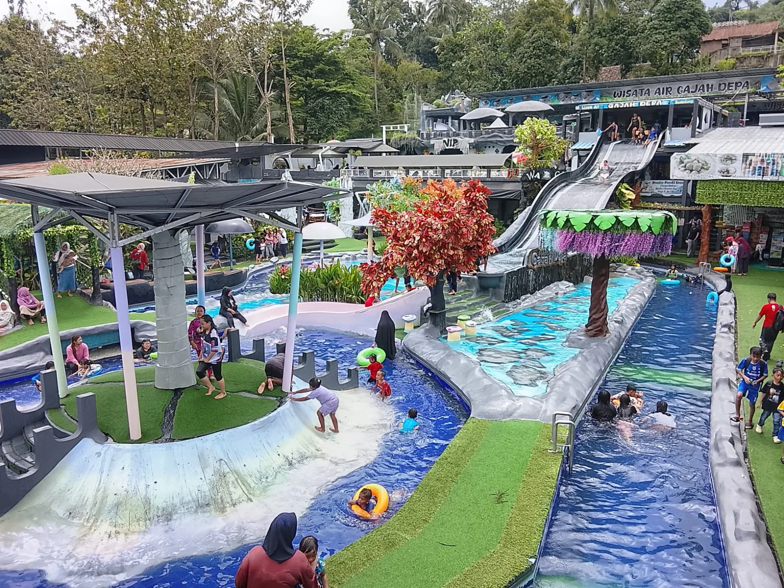 Asyik Libur Lebaran, Gajahdepa Waterpark Destinasi Ter-favorit di Sumedang