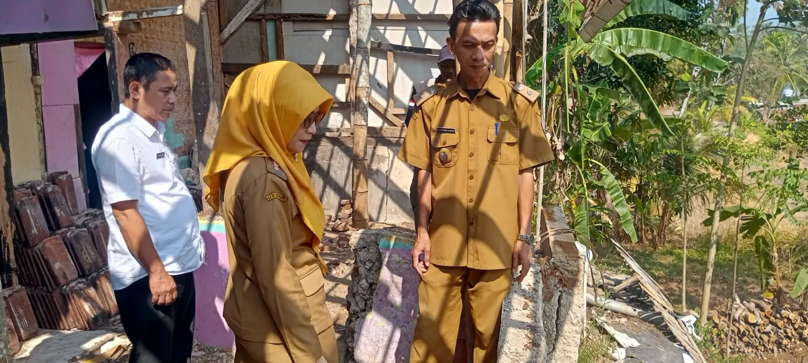 Rumah Hunian Roboh di Ciamis, Tiga KK Terpaksa Dievakuasi
