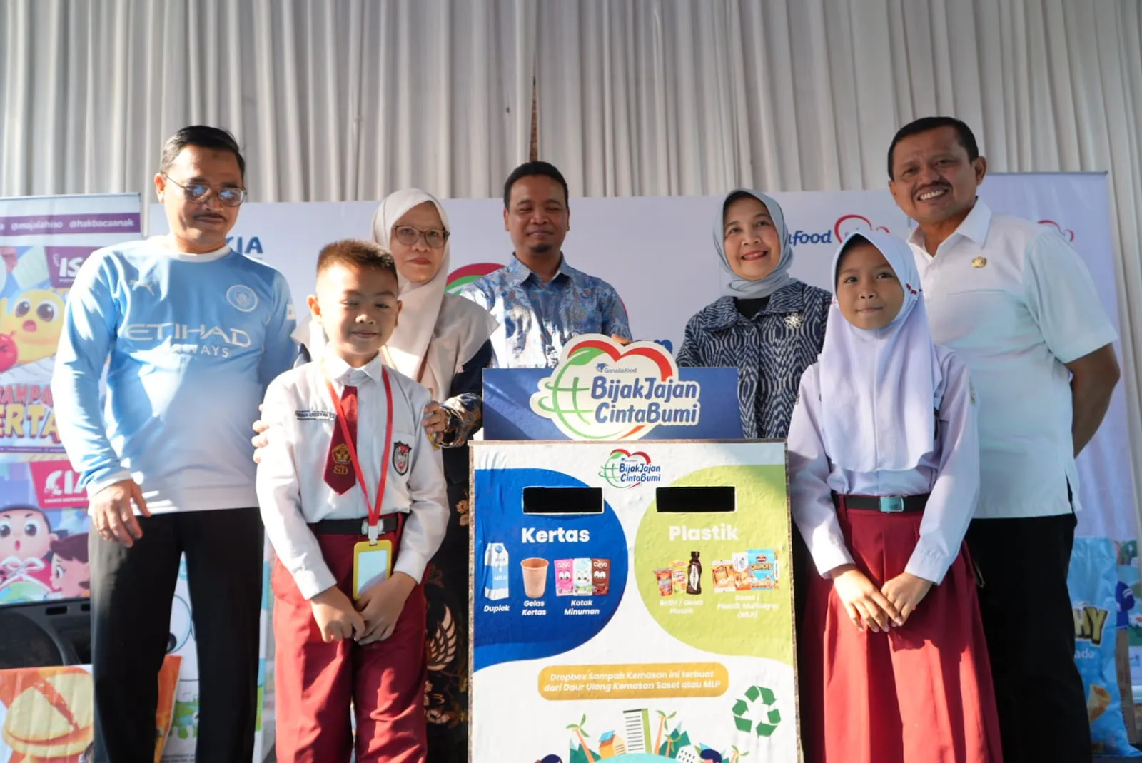 Garudafood Edukasi Siswa Peduli Pangan dan Lingkungan, Gaungkan “Bijak Jajan Cinta Bumi”
